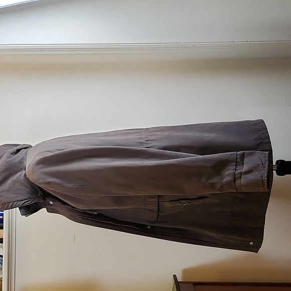 Fleet Street Ltd. Men's Brown Coat/Jacket with Detachable Flannel Lining & Hood - Picture 3 of 12